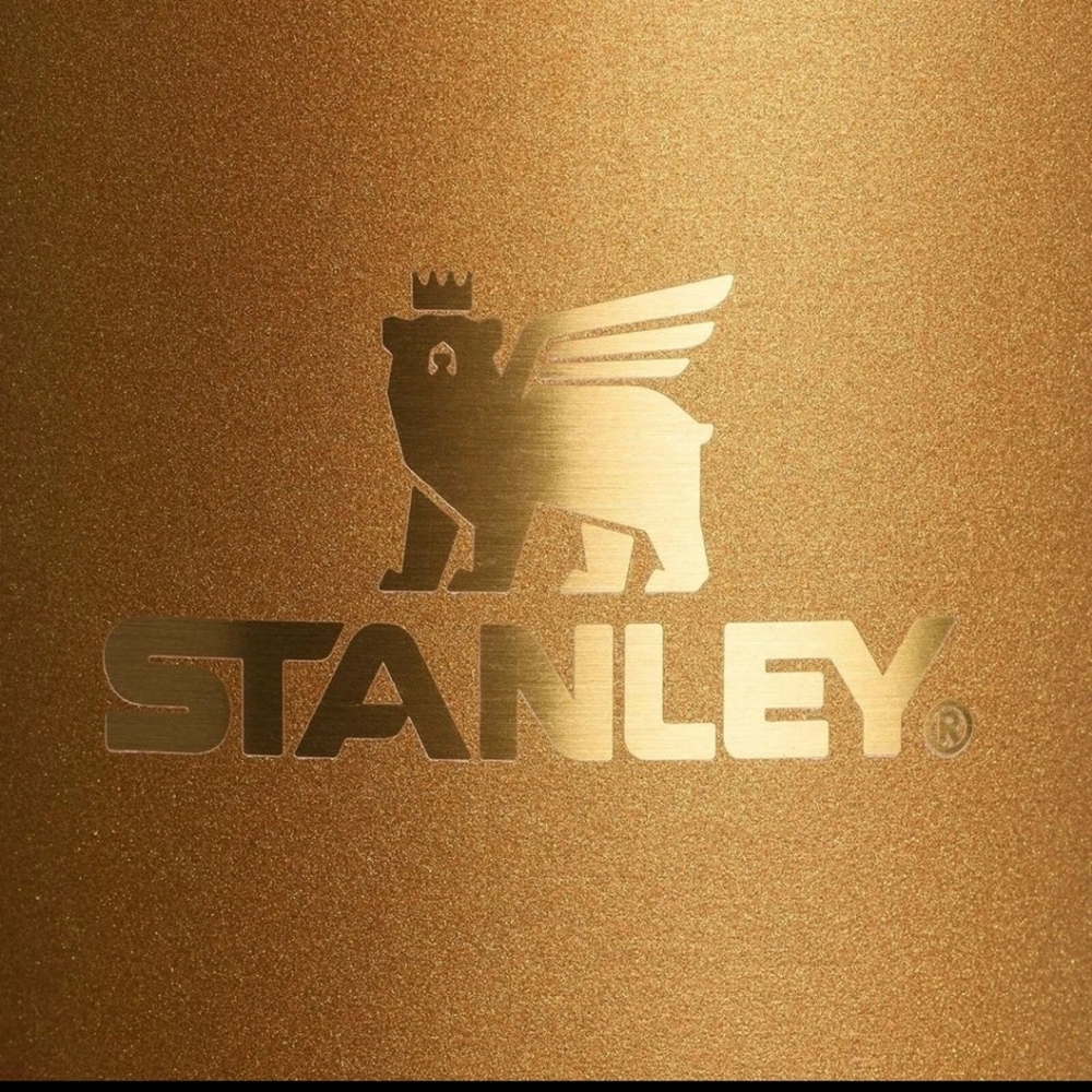 NEW! Limited Edition! Stanley 40oz, Copper Tinsel Holiday Release 2024 - Picture 3 of 6